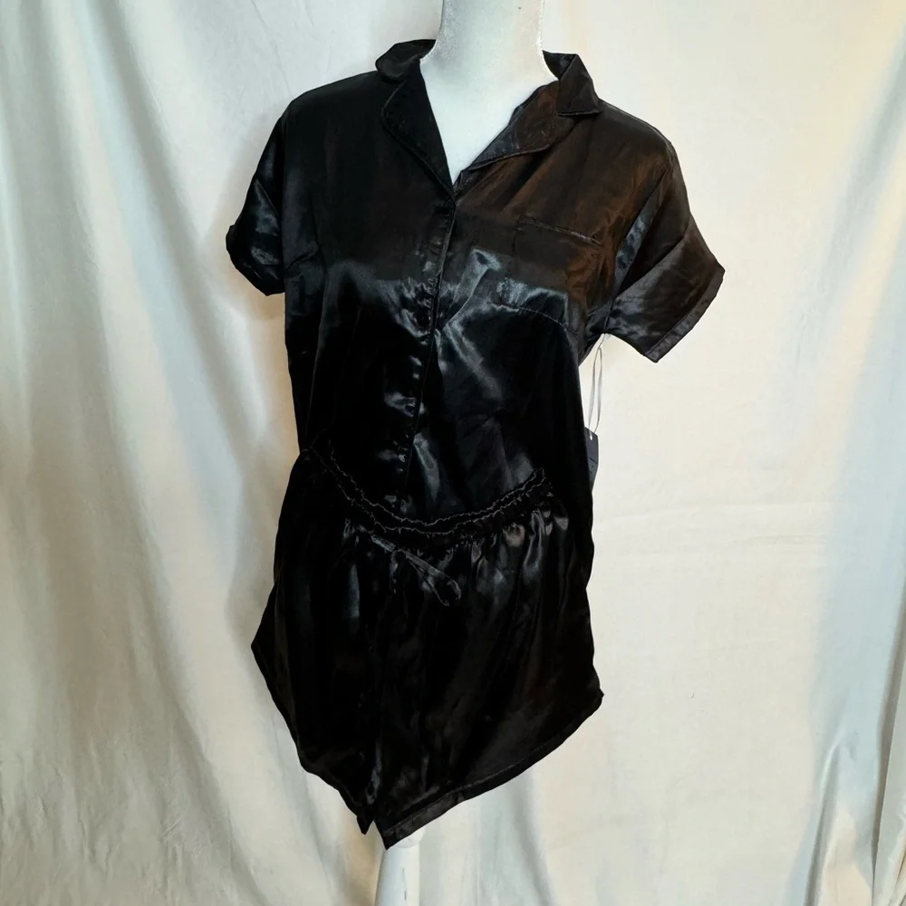 Women JV joan vass black shine two piece pajama set size M - Picture 3 of 6